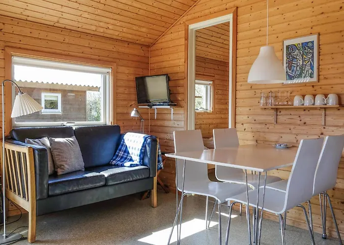 Feriehus In With Wifi Neksø